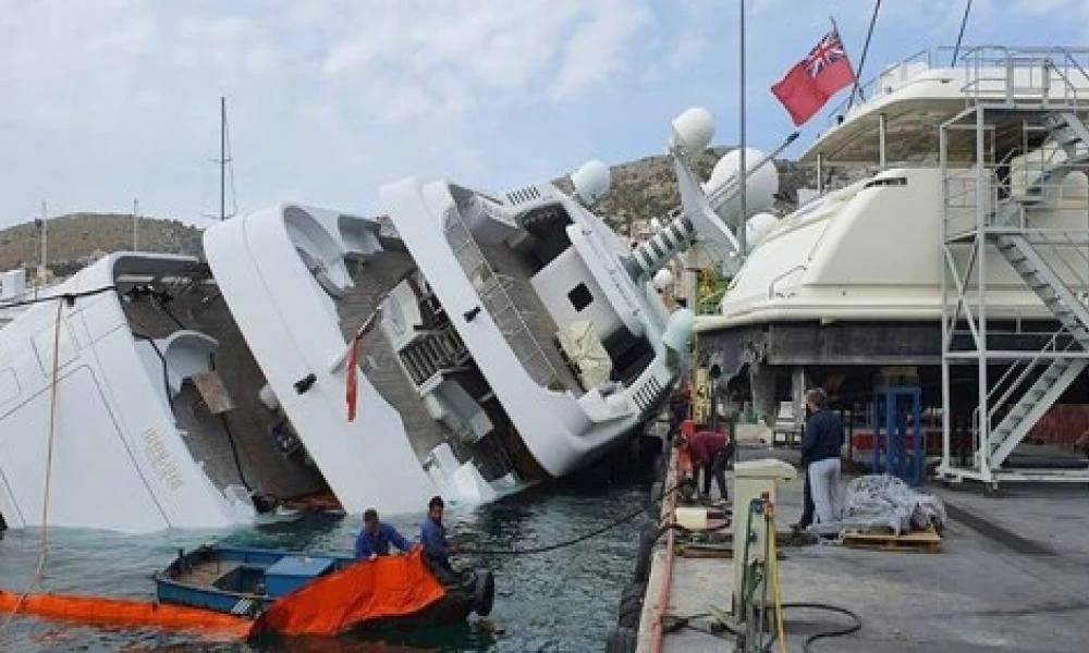 “Τούμπαρε” στην Αθήνα πολυτελές σκάφος Σαουδάραβα